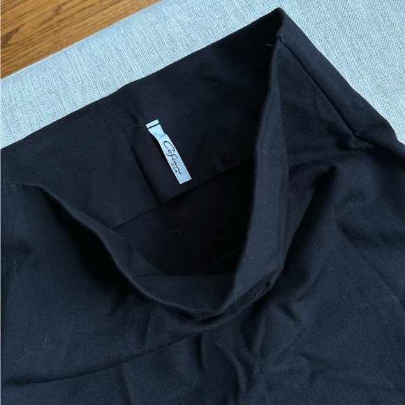 Body sculpting pencil skirt (black) - Picture 2 of 2